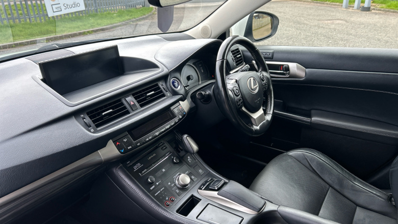 Lexus CT 200h 1.8 Premier 5dr CVT Hybrid Hatchback